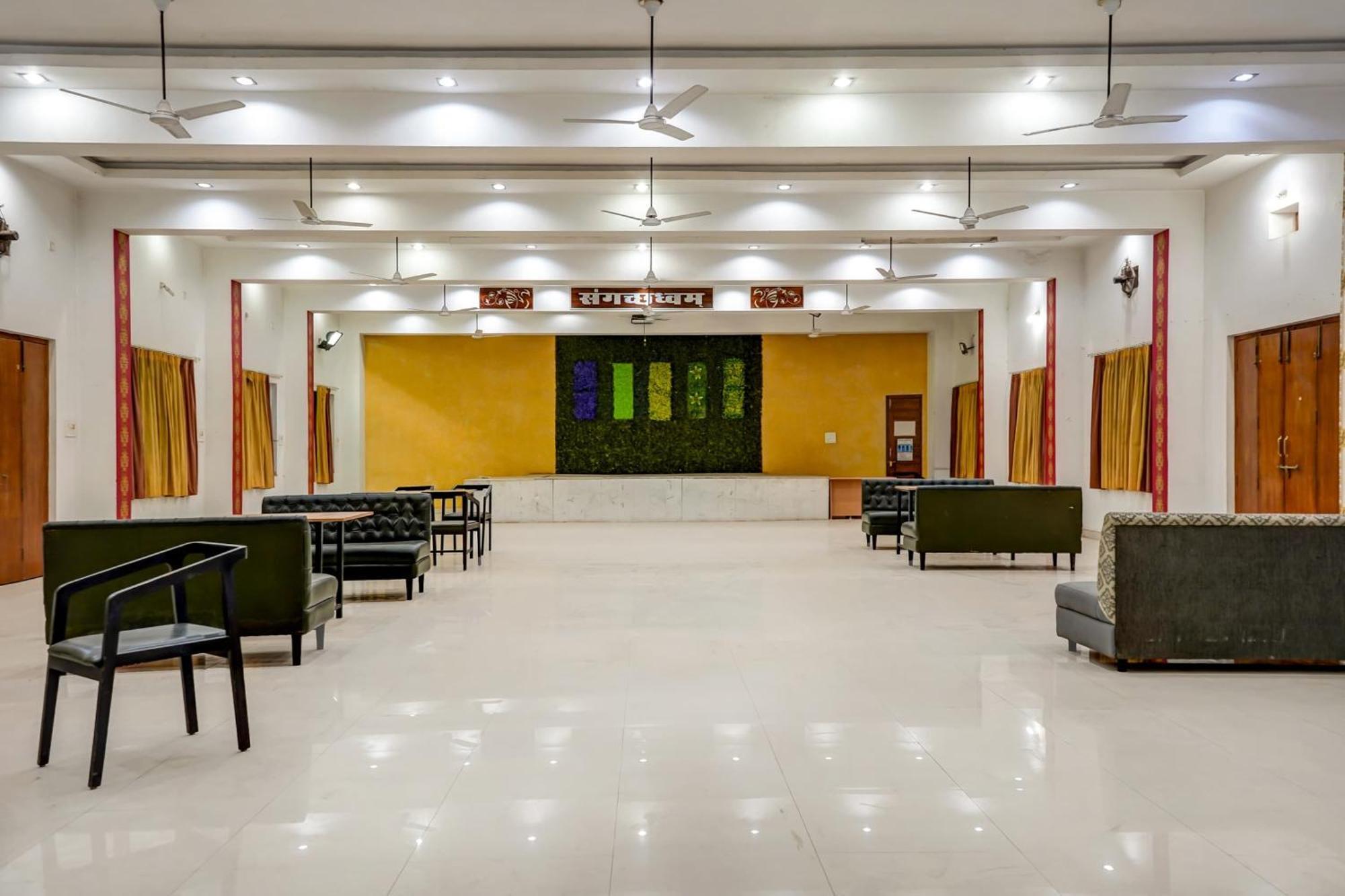 Hotel O Welcome Sri Raipur  Luaran gambar